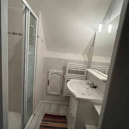 Le Petit Bois Normand - Chambre D'hote 住宿加早餐酒店 3*